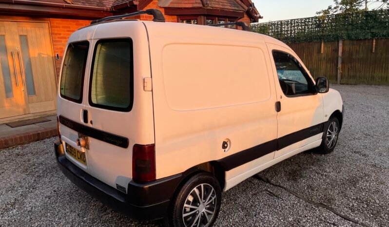 
								2010 Citroen berlingo full									
