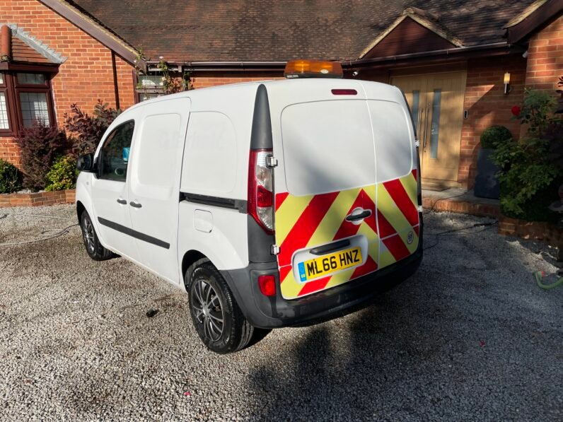 
								2017 Renault Kangoo full									